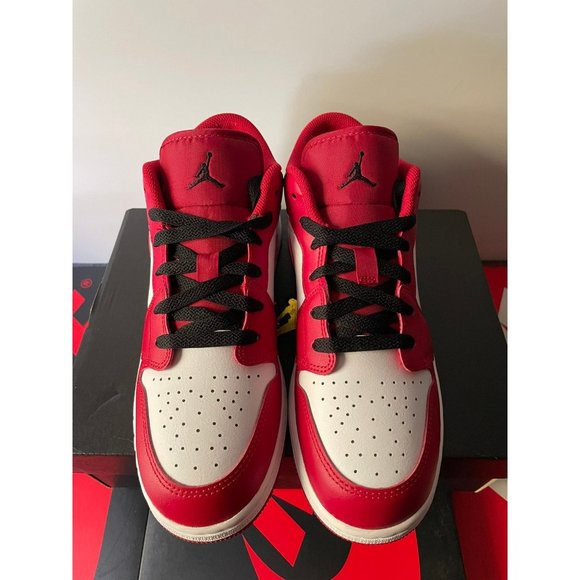 Nike Air Jordan 1 Low GS - Red / Black - Picture 3 of 9